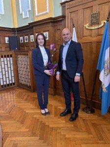 Кметът Костадин Димитров прие извънредния и пълномощен посланик на Словения Н.Пр. Наташа Бергел