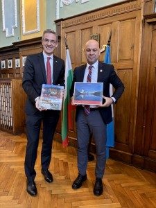 Кметът на Пловдив Костадин Димитров прие новоназначения посланик на Швейцария в България Пиер Хагман