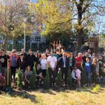 Най-голямата детска площадка в Пловдив има жива ограда  