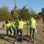 Залесиха и благоустроиха пространство до блок 262А в „Тракия“