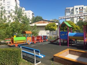Нови площадки за игра изградиха в детска ясла в „Тракия”