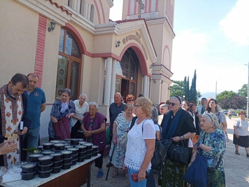 Кметът на „Тракия“ почете Петровден с курбан за здраве